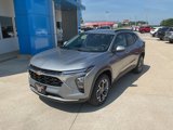 New 2025 Chevrolet Trax LT w/ Sunroof Package image 4