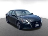 Used 2023 Nissan Altima 2.5 SV image 3
