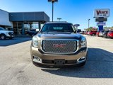 Used 2016 GMC Yukon Denali image 2