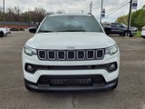New 2025 Jeep Compass Latitude image 2