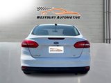 Used 2018 Ford Focus SE image 3