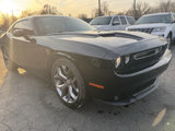 Used 2016 Dodge Challenger SXT Plus image 3