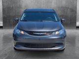 Used 2017 Chrysler Pacifica LX image 2