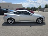 Used 2013 Hyundai Genesis 3.8 image 2