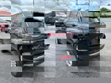 Used 2023 Jeep Grand Cherokee Laredo image 5