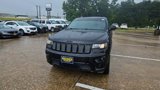 Used 2018 Jeep Grand Cherokee Altitude image 3