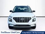 Used 2022 Hyundai Venue Limited image 2