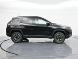 Used 2024 Jeep Compass Trailhawk image 4