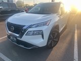 Used 2023 Nissan Rogue SL image 3