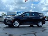 Used 2022 Chevrolet Equinox LS w/ Driver Confidence II Package image 2