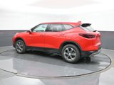 Used 2023 Chevrolet Blazer LT image 3