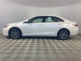 Used 2017 Toyota Camry SE image 4