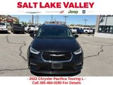Used 2022 Chrysler Pacifica Touring-L image 2