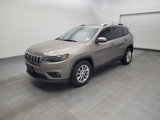 Used 2019 Jeep Cherokee Latitude w/ Popular Appearance Group image 2