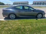 Used 2022 Toyota Camry LE image 2