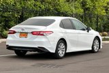 Used 2018 Toyota Camry LE image 4