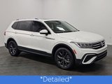 Used 2022 Volkswagen Tiguan SE w/ Panoramic Sunroof Package image 3