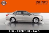 Used 2016 Subaru Legacy 2.5i Premium image 2