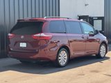 Used 2015 Toyota Sienna XLE image 4
