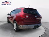 Used 2010 Chevrolet Traverse LT image 3
