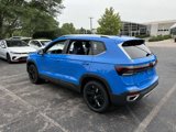 New 2025 Volkswagen Taos SE image 5