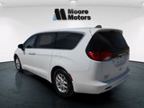 Used 2023 Chrysler Voyager LX image 5