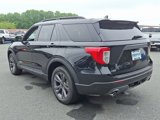 Certified 2023 Ford Explorer XLT w/ Equipment Group 202A image 4