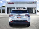 Used 2020 Jeep Compass Latitude w/ Cold Weather Group image 5