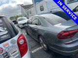 Used 2017 Volkswagen Passat 1.8T R-Line w/ R-Line Lighting Package image 4