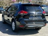 Used 2017 Nissan Rogue SV image 6