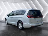 Used 2023 Chrysler Pacifica Touring-L image 4