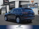Used 2023 Jeep Grand Cherokee Laredo image 5