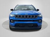 New 2025 Jeep Compass Latitude image 3