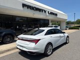 Used 2021 Hyundai Elantra SEL w/ Convenience + Premium Package image 5
