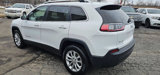 Used 2019 Jeep Cherokee Latitude w/ Popular Appearance Group image 4