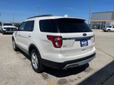 Used 2016 Ford Explorer XLT w/ Equipment Group 202A image 3