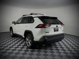 Used 2021 Toyota RAV4 XLE Premium image 3