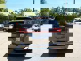 Used 2022 Chrysler Pacifica Touring-L image 6