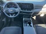 New 2025 Chevrolet Equinox LT image 2