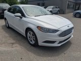 Used 2018 Ford Fusion SE w/ Fusion SE Technology Package image 3