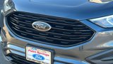 Certified 2022 Ford Edge SE w/ Black Appearance Package image 5
