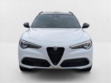 Used 2022 Alfa Romeo Stelvio Veloce image 2