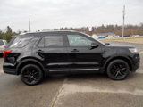 Used 2018 Ford Explorer XLT image 5