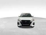 Used 2022 Nissan Kicks SV image 3