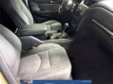 Used 2015 Chevrolet Traverse LT w/ Style and Technology Package image 3