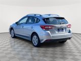 Used 2018 Subaru Impreza 2.0i Premium image 5