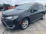 Used 2017 Chrysler Pacifica Touring-L w/ Tire & Wheel Group image 2