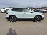 New 2025 Volkswagen Taos SE image 2