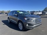 Used 2022 Ford Edge Titanium image 2