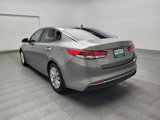 Used 2018 Kia Optima LX w/ 17" Alloy Wheels Package image 5